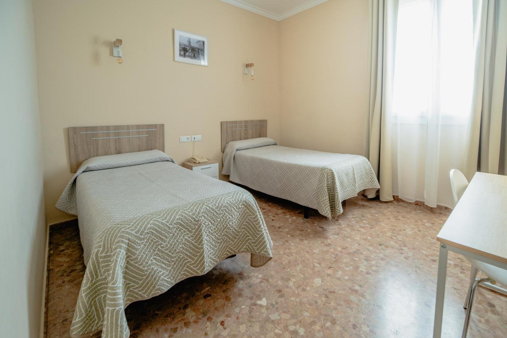 Hotel Chamizo El Arahal Ngoại thất bức ảnh
