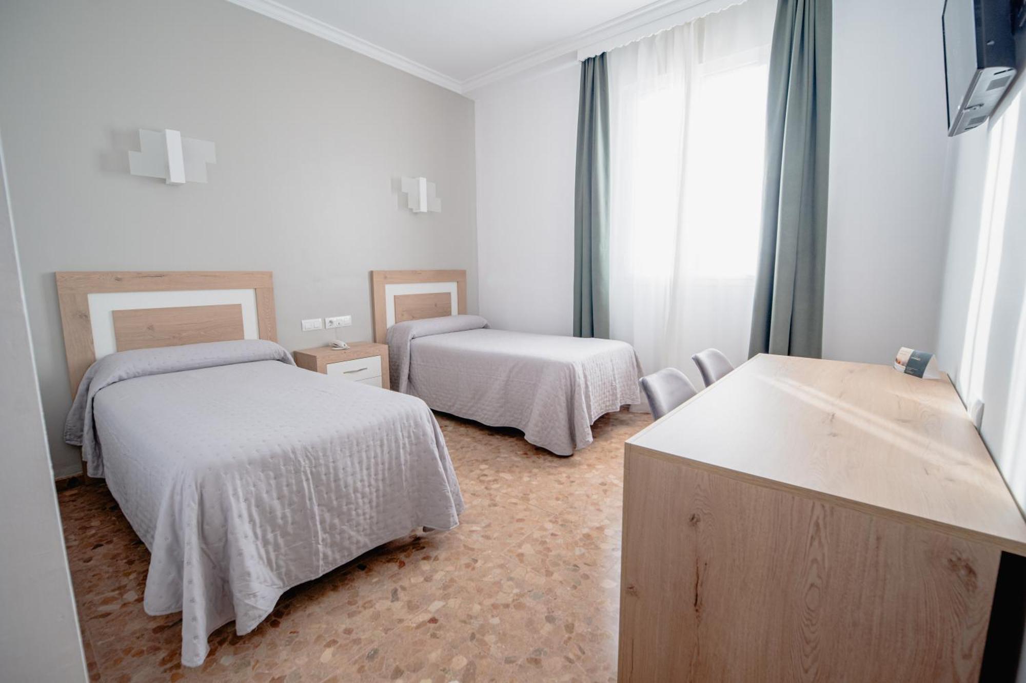 Hotel Chamizo El Arahal Ngoại thất bức ảnh